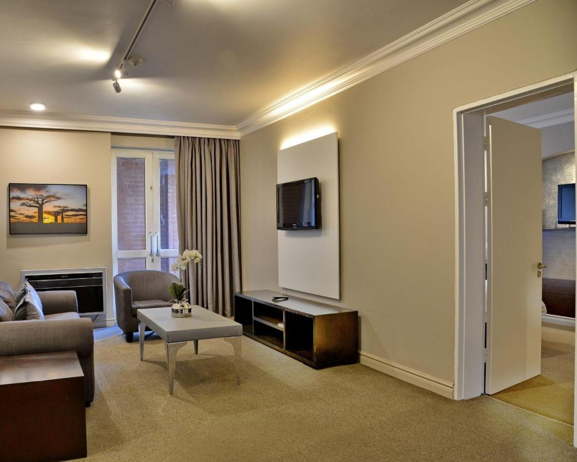 Anew Hotel Centurion Pretoria Экстерьер фото