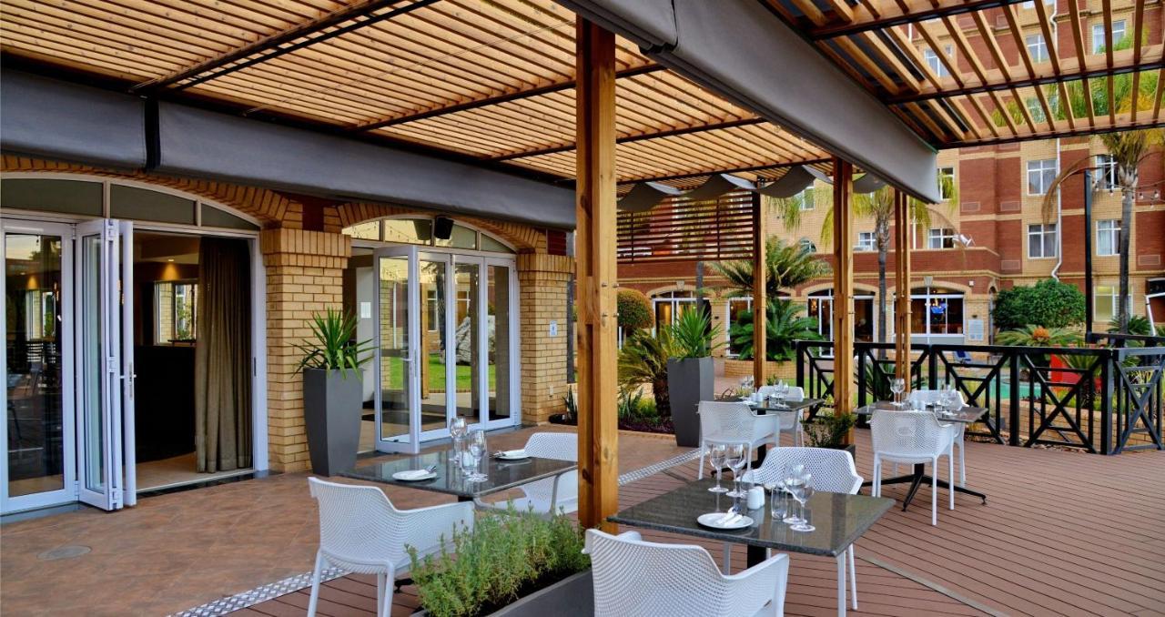 Anew Hotel Centurion Pretoria Экстерьер фото