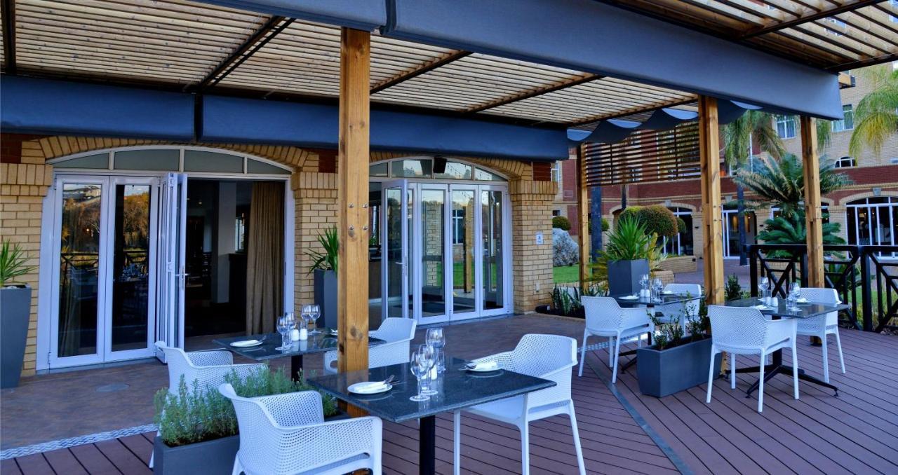 Anew Hotel Centurion Pretoria Экстерьер фото