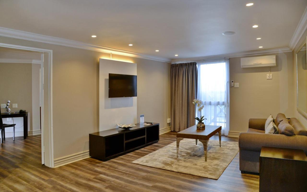 Anew Hotel Centurion Pretoria Экстерьер фото