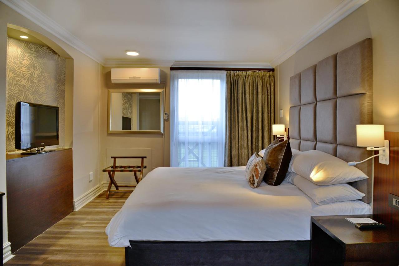 Anew Hotel Centurion Pretoria Экстерьер фото
