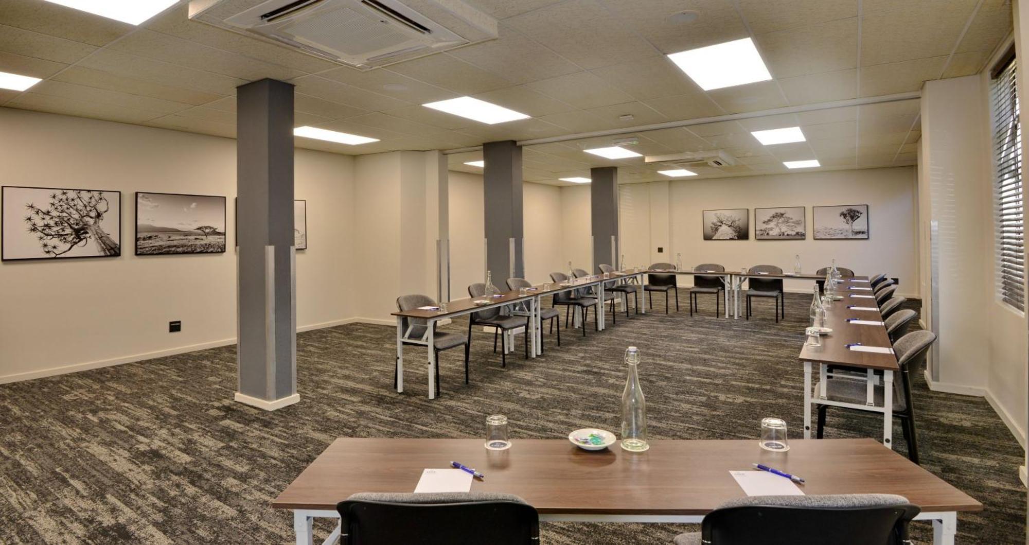 Anew Hotel Centurion Pretoria Экстерьер фото